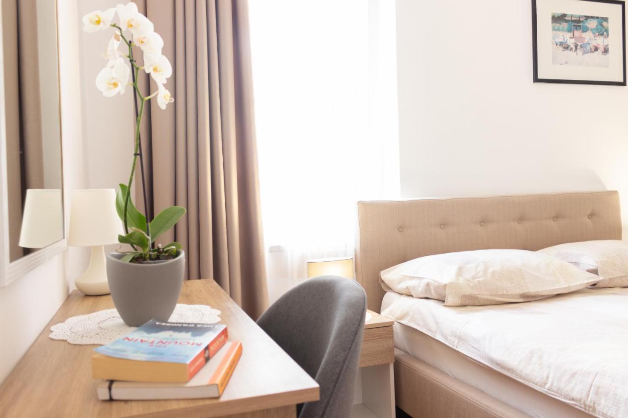 Apartment Centener Rovinj Eksteriør bilde